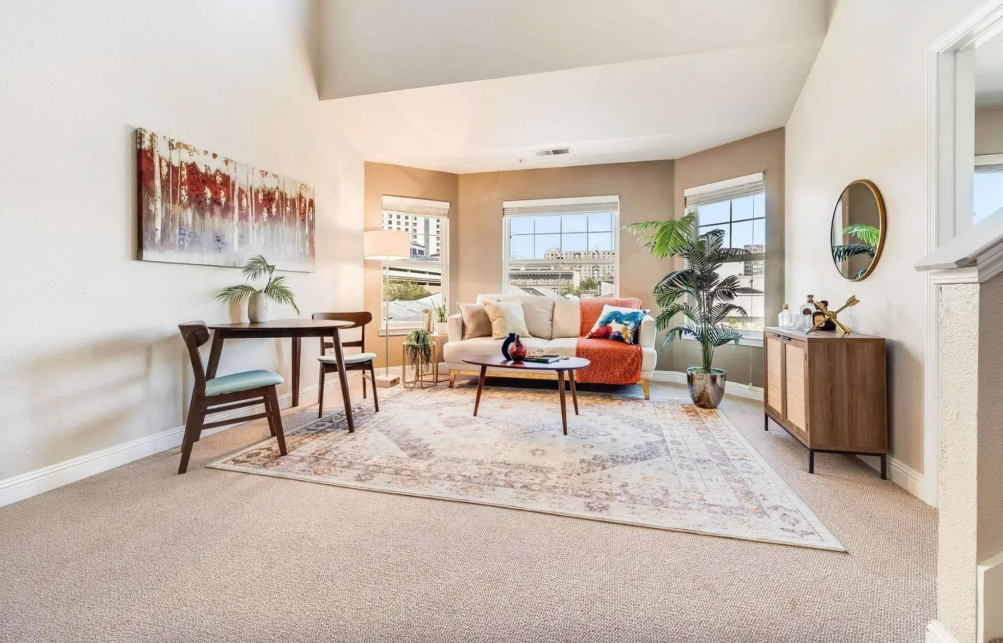 Living/dining space - 555 10th St