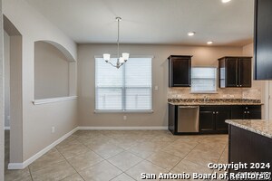 Building Photo - 2307 Clover Ridge