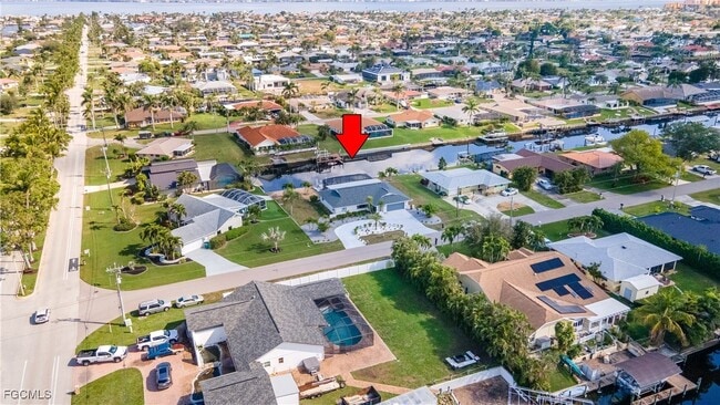 Building Photo - 3405 SE 16th Pl