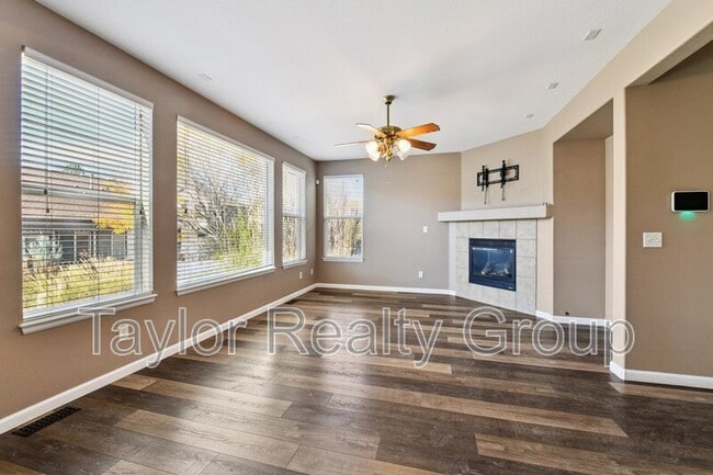 Building Photo - 10443 Ouray St