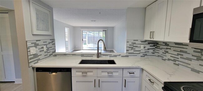 Building Photo - 3342 Teeside Dr