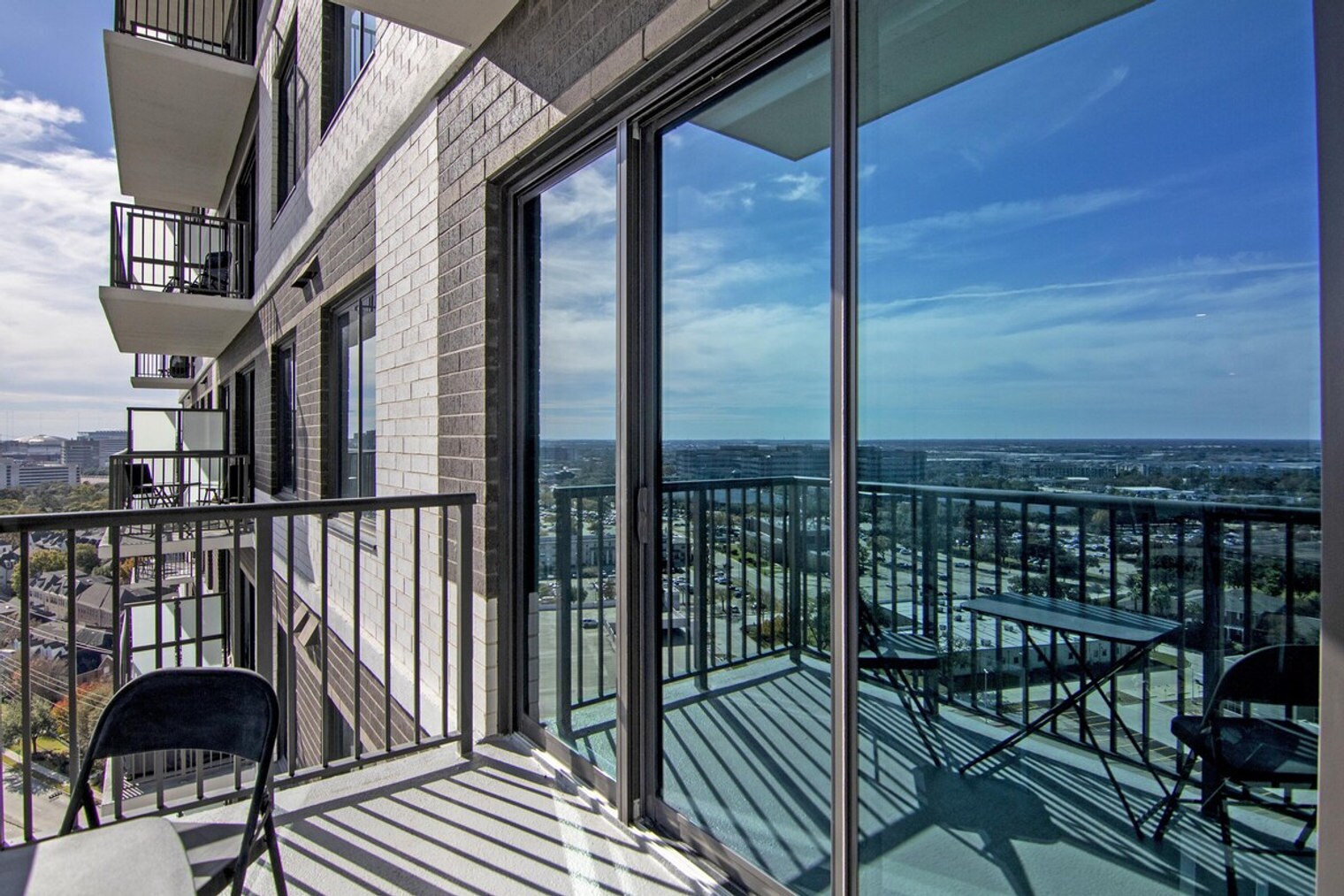 Building Photo - 2022 Holcombe Blvd