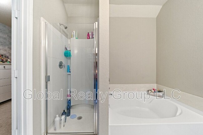 Building Photo - 27326 Trinity Cross