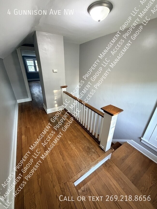 Building Photo - 4 Gunnison Ave NW