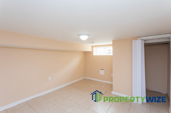 Building Photo - 2608 McElderry St