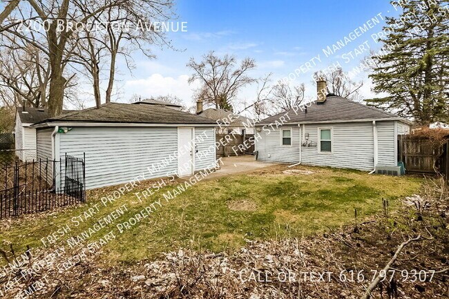 Building Photo - 2200 Brockton Ave