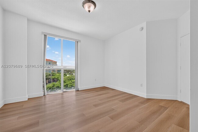 Building Photo - 7270 SW 88th St
