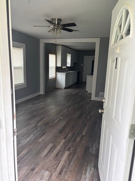 Building Photo - 2075 FM 2625