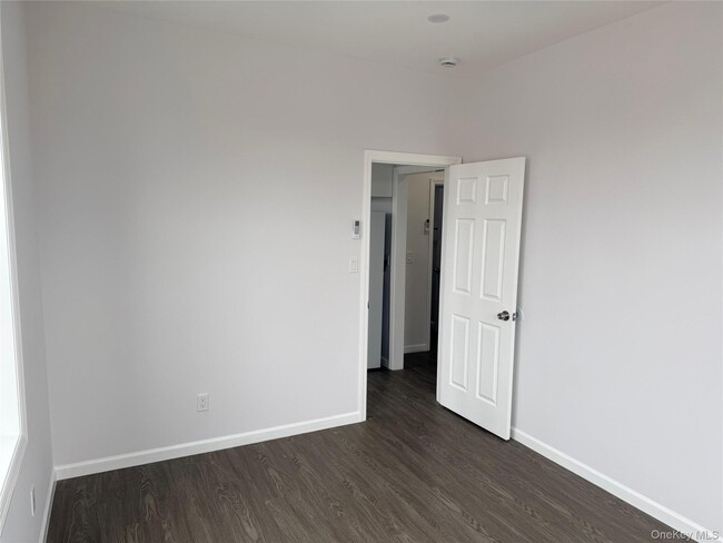 Building Photo - 126-18 111th Ave