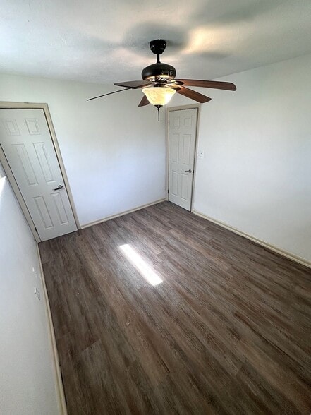 Building Photo - 43 Eleanor Ave