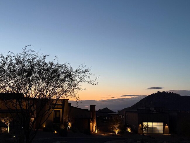 Building Photo - 12378 E Troon Vis Dr