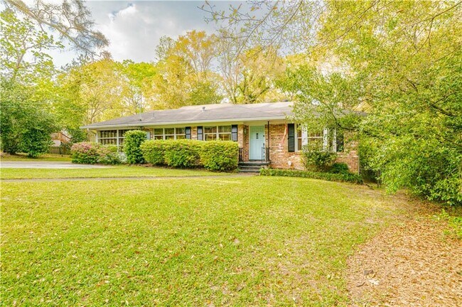 Building Photo - 324 Dalewood Dr