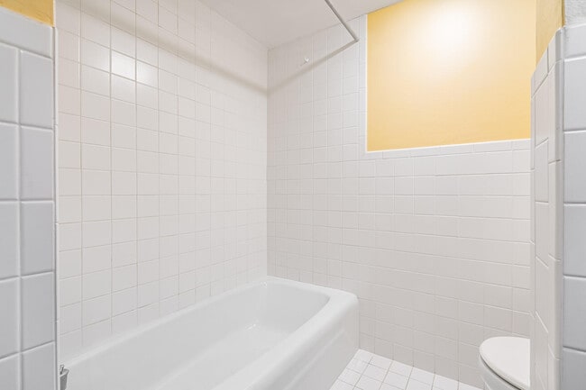 Building Photo - 1111 S Ocean Blvd