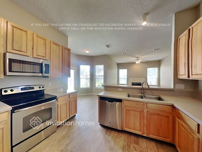 Building Photo - 1029 Deer View Ln