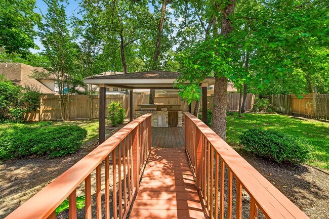 Building Photo - 22 Westwinds Cir