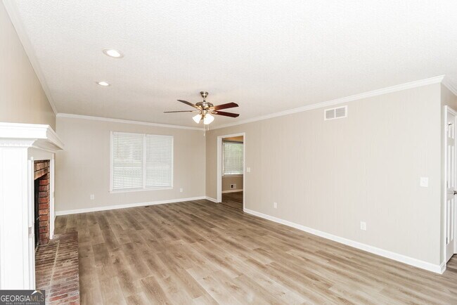Building Photo - 5902 Bridgemont Pl