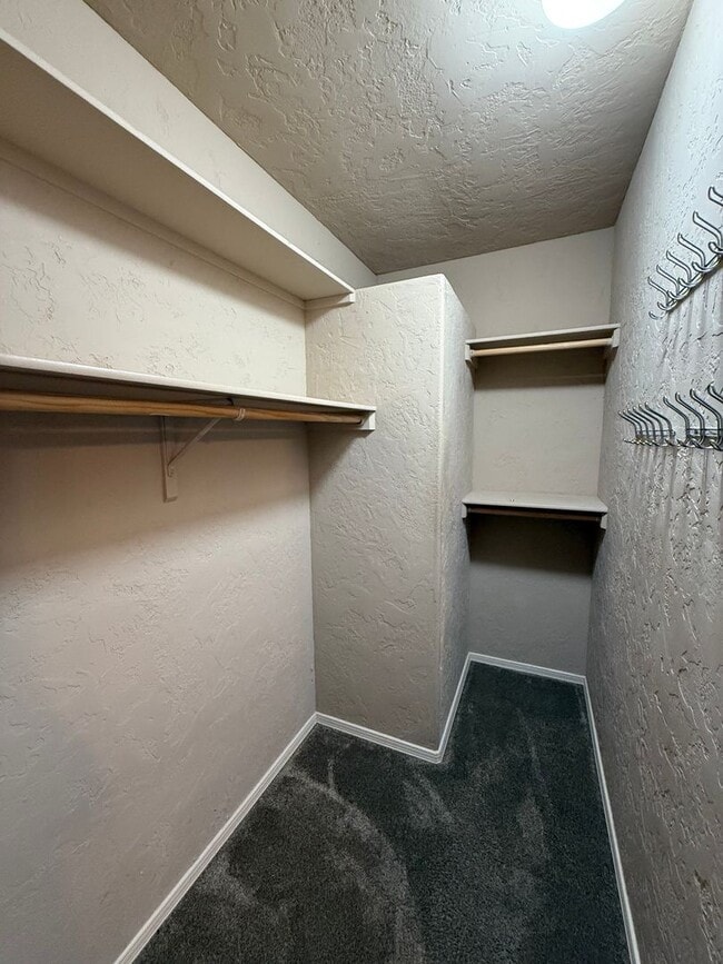 Building Photo - 4238 Trillium Dr