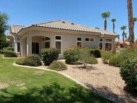 Building Photo - 37624 Breeze Way