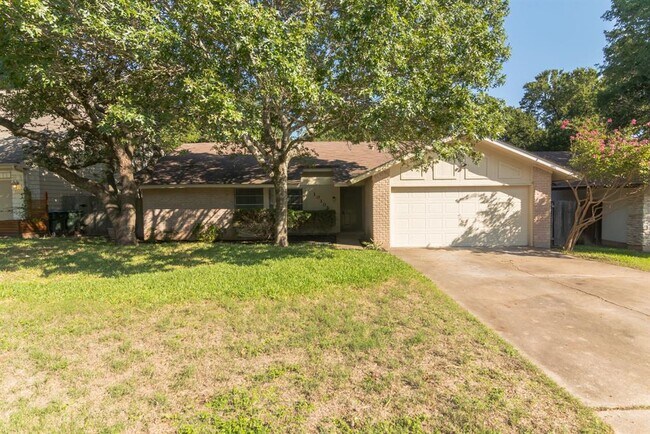 Building Photo - 10102 Missel Thrush Dr