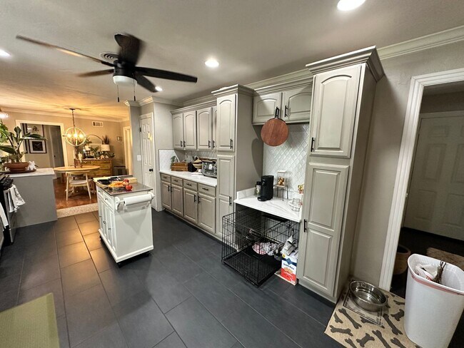 Building Photo - For Rent: Spacious 3 Bed + Office Home wit...