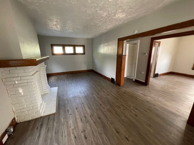 Building Photo - SECTION 8 and EDEN ACCEPTED!! Newly Renovated 4BR Home with Tons of Space!