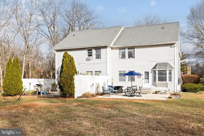 Building Photo - 937 Magnolia Rd