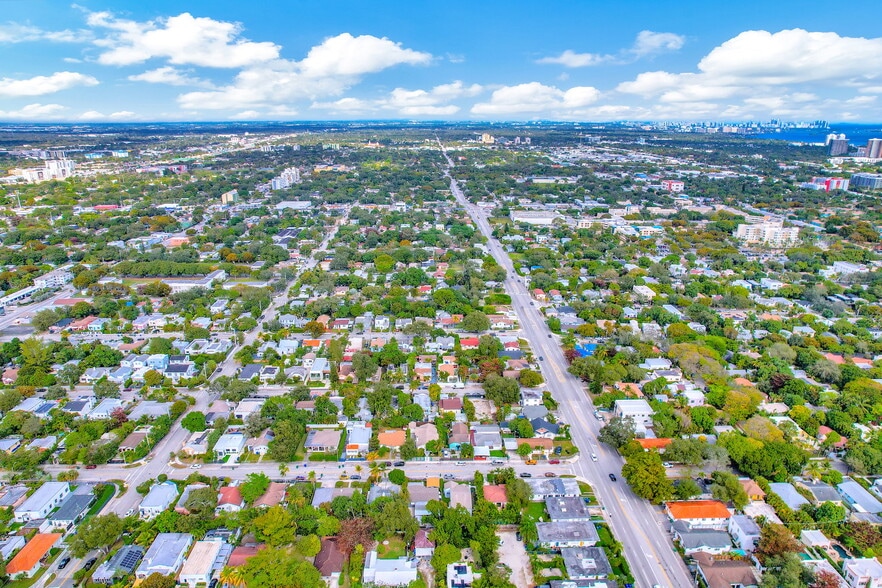 Building Photo - 37 NW 47th St