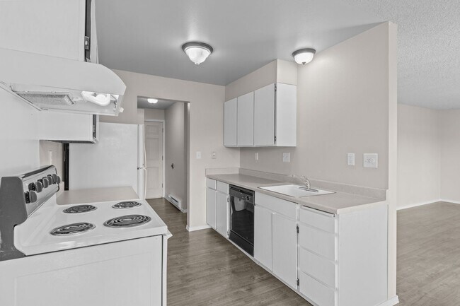 Building Photo - ONE MONTH FREE RENT! 2 bedroom 1 bath in S...
