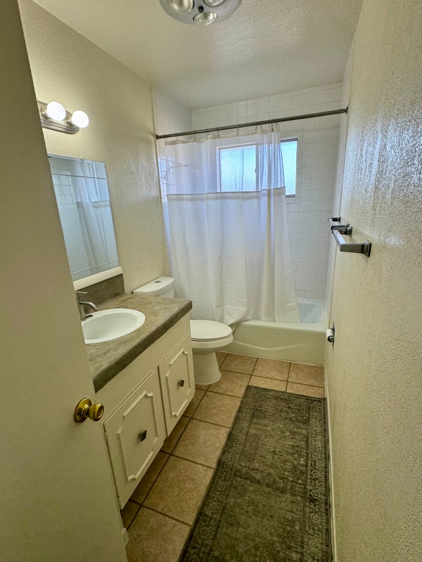 Building Photo - 6900 Escondido Dr