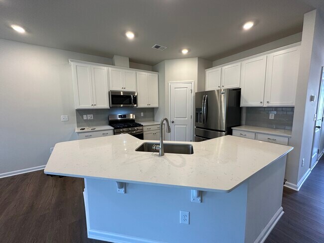 Building Photo - 13123 Cottage Crest Ln