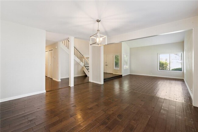 Building Photo - 820 Muirfield Trce