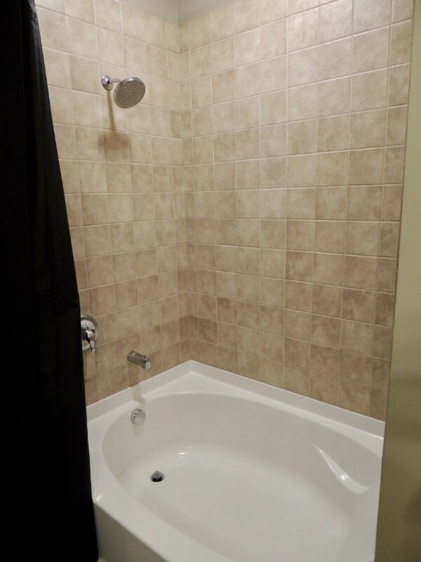 Building Photo - 630 Calvert St