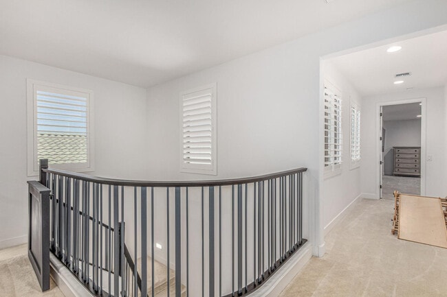 Building Photo - 9560 E Spiral Ave
