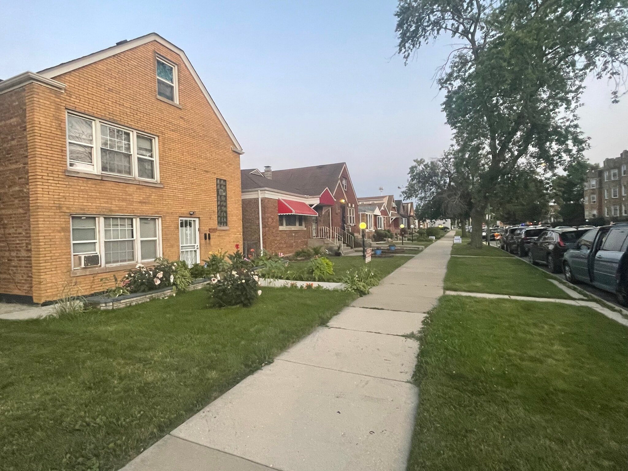 Building Photo - 7321 S Artesian Ave