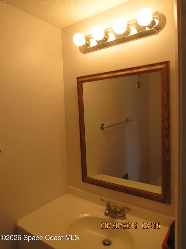 Building Photo - 500 Catalina Rd