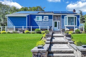 Building Photo - 24 Jerome Dr