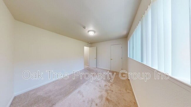 Building Photo - 630 G St
