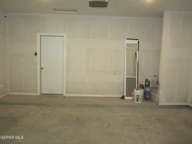 Building Photo - 1628 Sam Dominguez