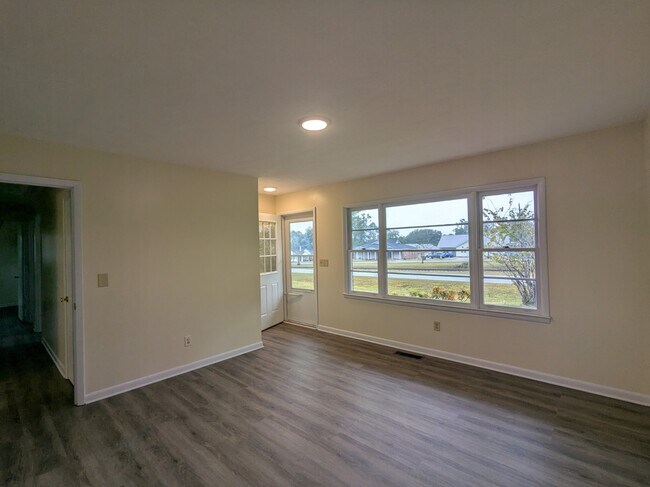 Building Photo - 68 Womack Ave