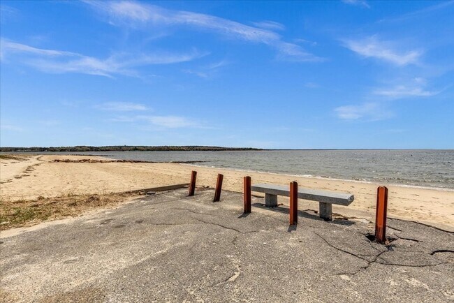 Building Photo - 188 Swifts Beach Rd