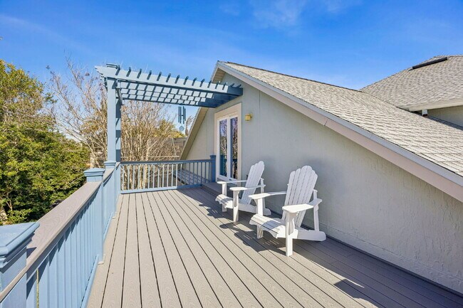 Building Photo - Coastal Living Just 2 Blocks from the Beach | Gated Community + Resort Amenities
