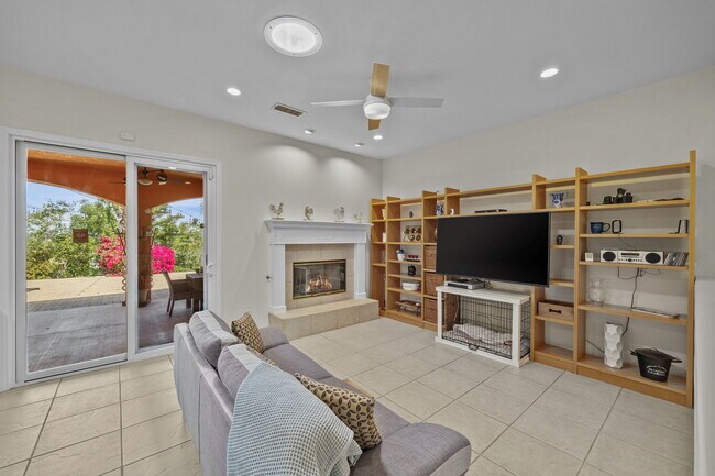 Building Photo - 15830 Rawhide Ln