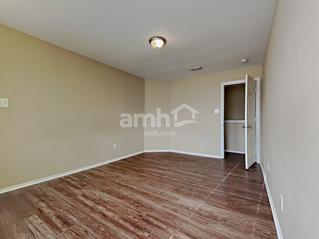 Building Photo - 503 Pine Cluster Ct