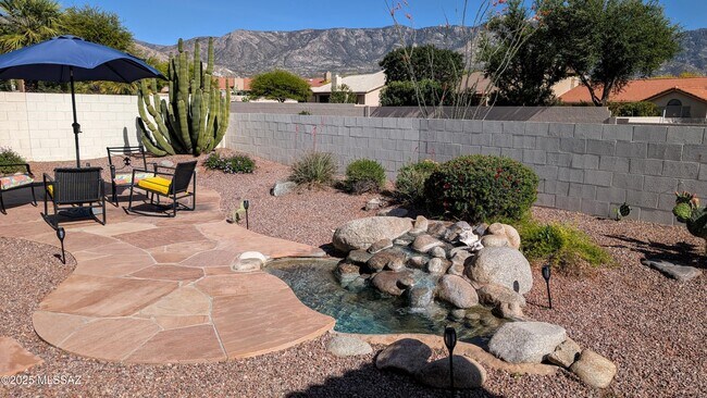 Building Photo - 38325 S Mountain Site Dr
