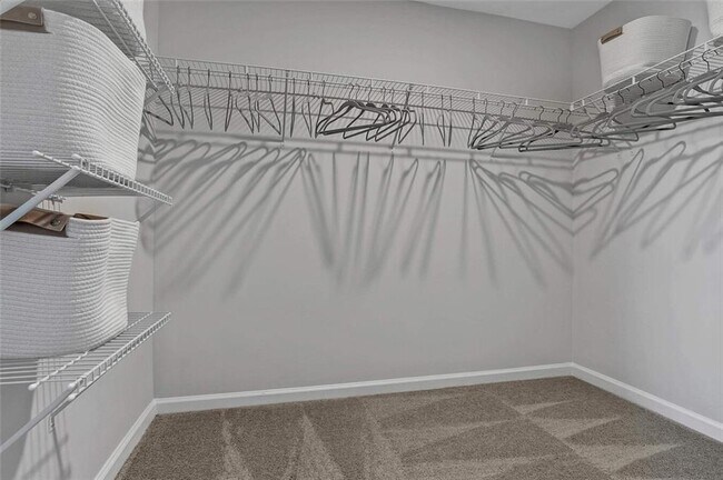 Building Photo - 10 American Ave