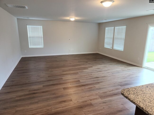 Building Photo - 1754 Farshaw Way