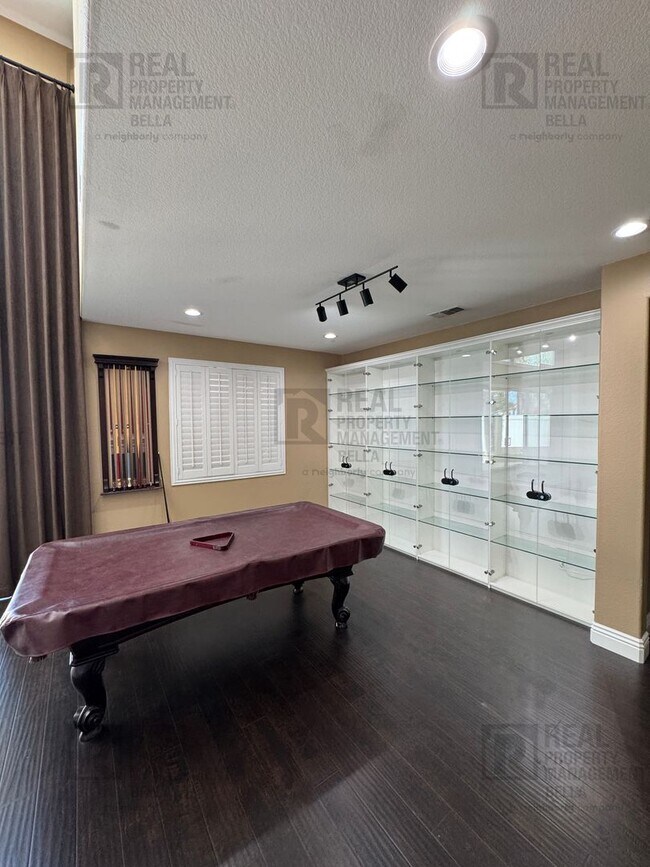 Building Photo - Spacious Murrieta Home with Pool, Spa, Firepit & Backyard Entertaining