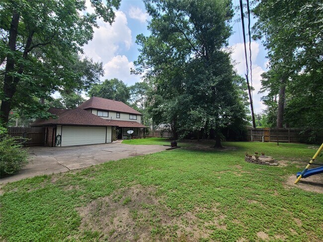 Building Photo - 6511 Pebble Beach Dr