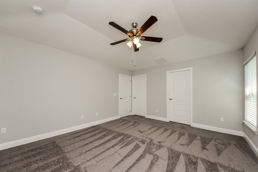 Building Photo - 155 Birmingham Dr