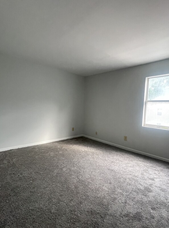 Building Photo - 3 bedroom Apartment for rent